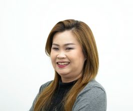 4 4